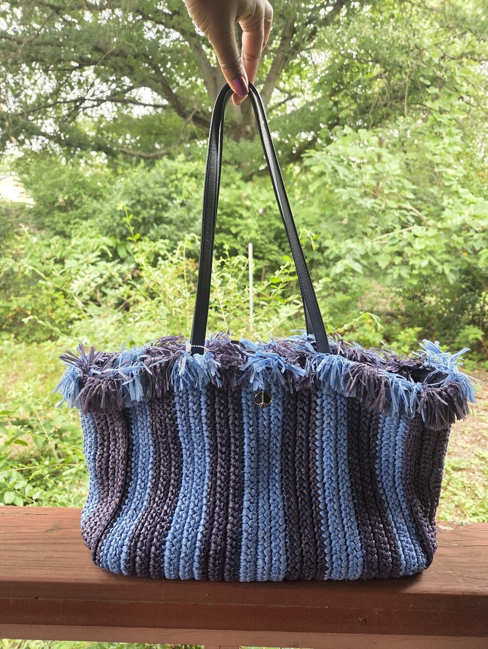 ✨️Kate Spade New York Sam Stripe Straw Tote Blue Fringe Bag - Picture 3 of 6